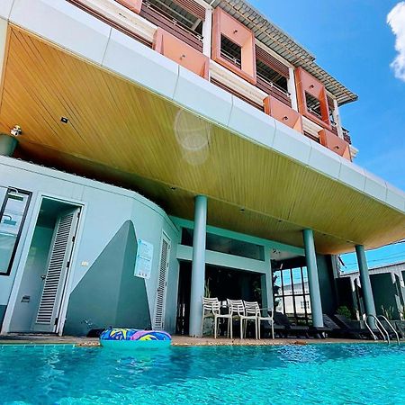 OYO 241 Ratana Hotel Sakdidet Phuket Esterno foto